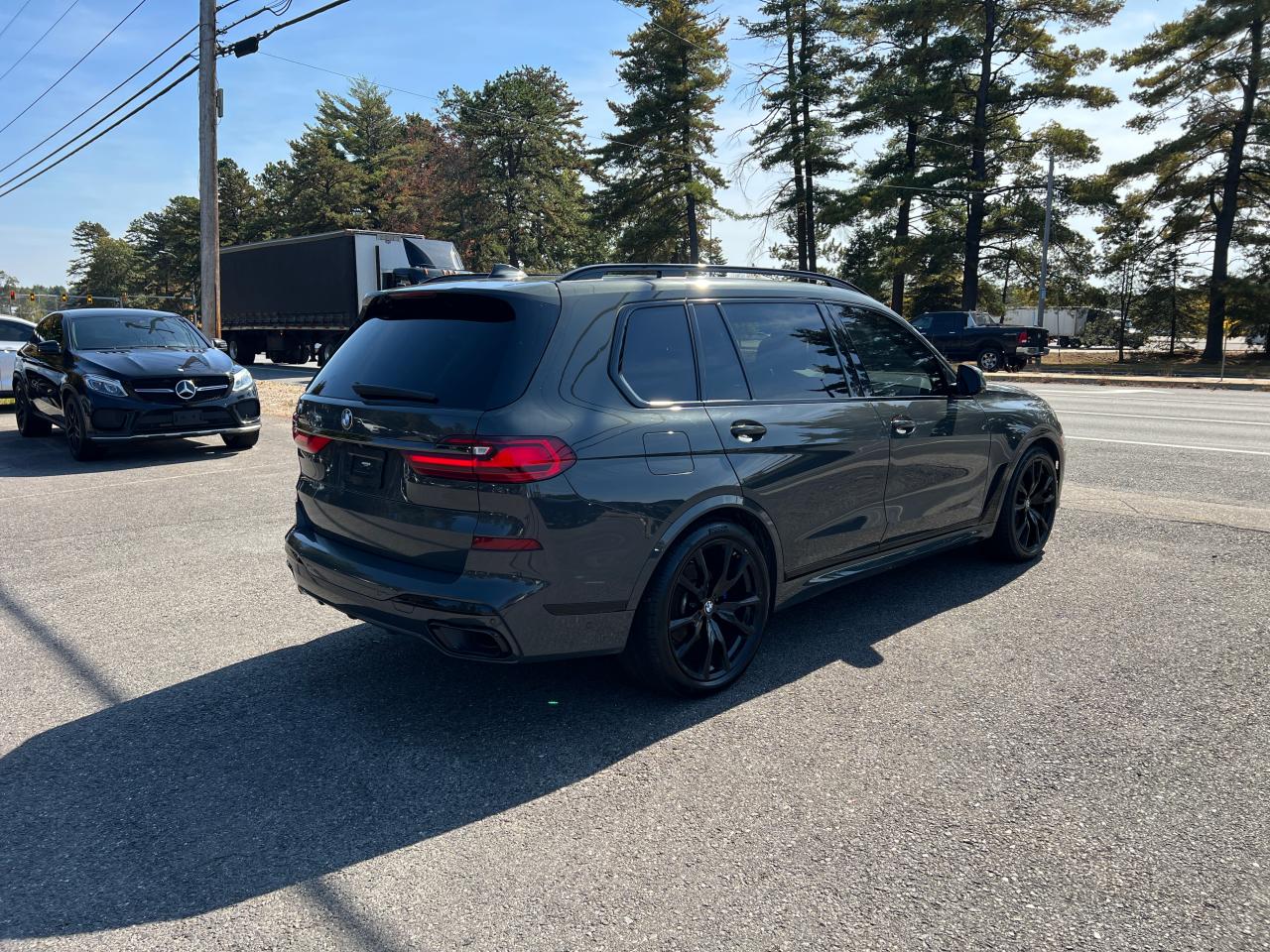 Фото: 5UXCW2C0XN9L30670