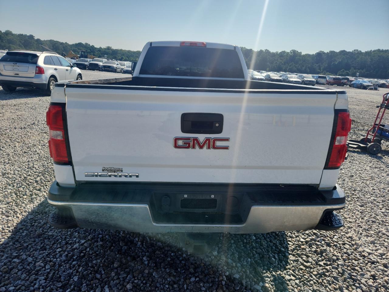 2018 GMC Sierra C2500 Heavy Duty VIN: 1GT11REG6JF270456 Lot: 80211615
