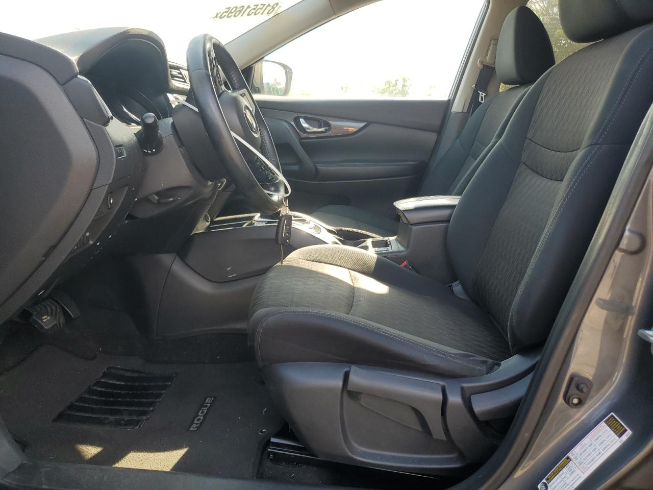 2019 Nissan Rogue S VIN: 5N1AT2MV2KC786605 Lot: 81551695