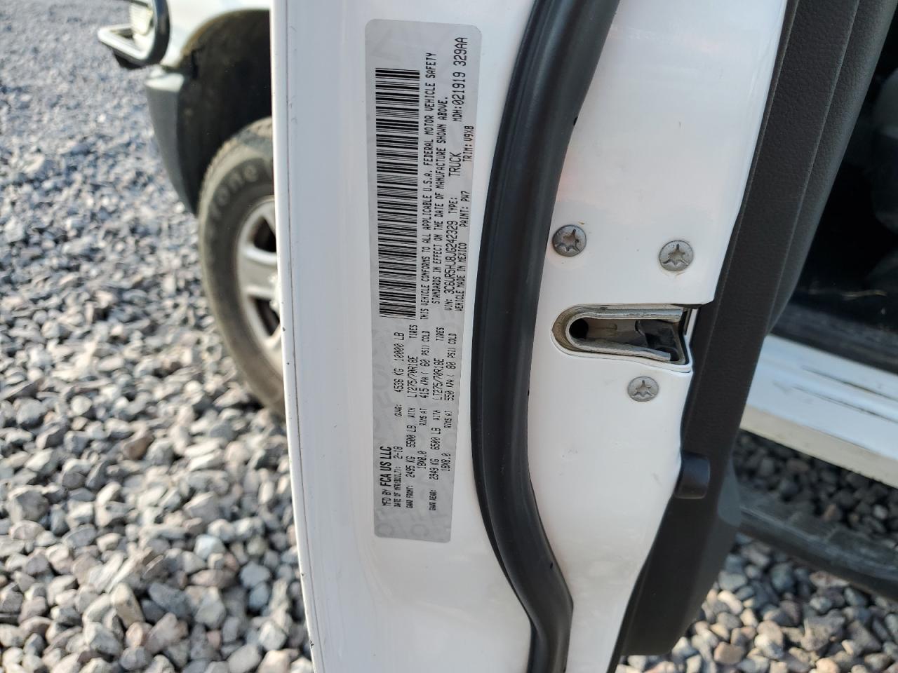 2018 Ram 2500 St VIN: 3C6UR5HJ8JG242329 Lot: 80157255