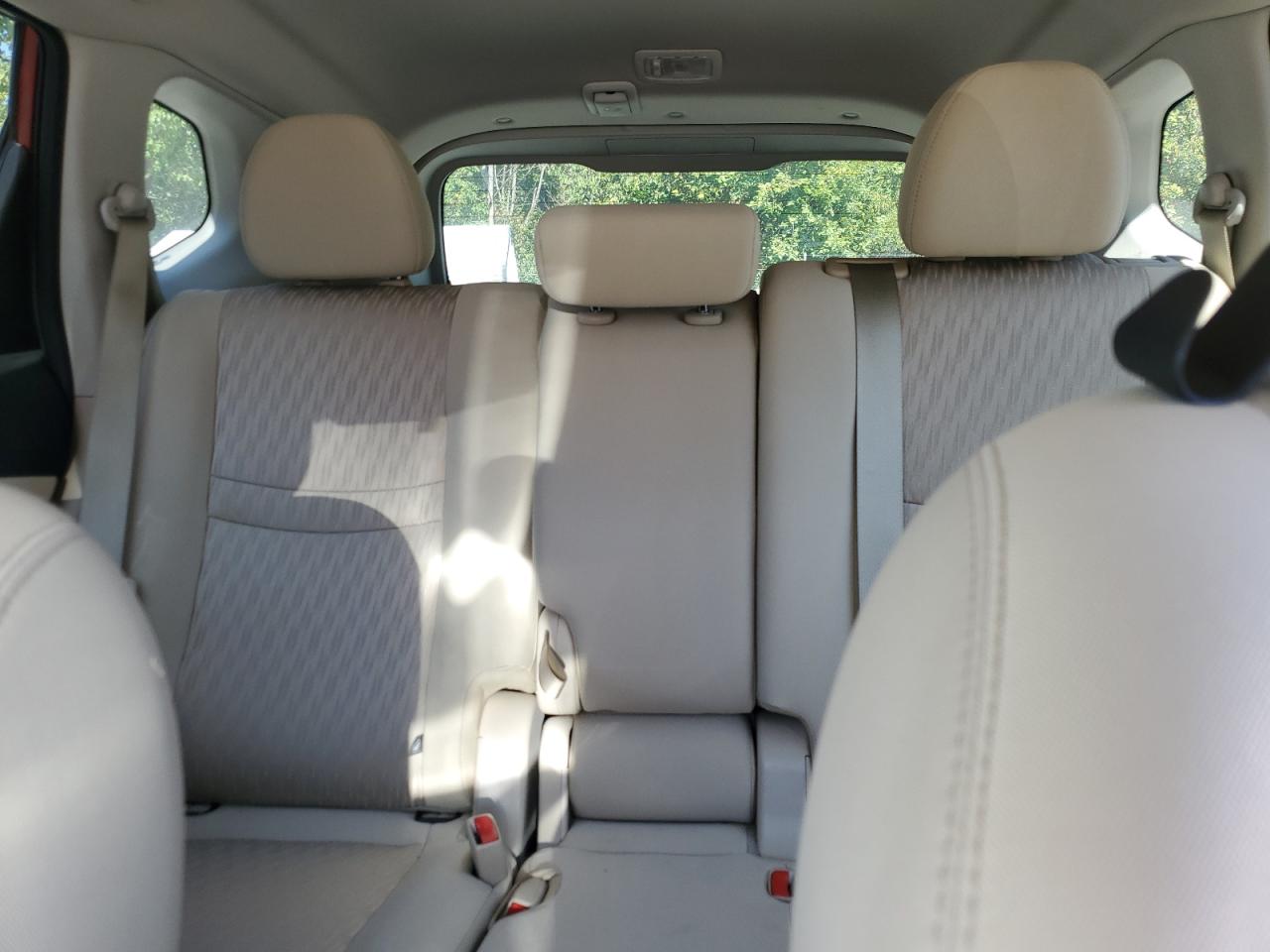 2019 Nissan Rogue S VIN: 5N1AT2MV3KC819532 Lot: 80439285