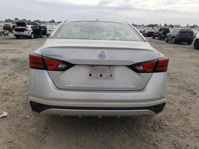  NISSAN ALTIMA 2019 Серебристый