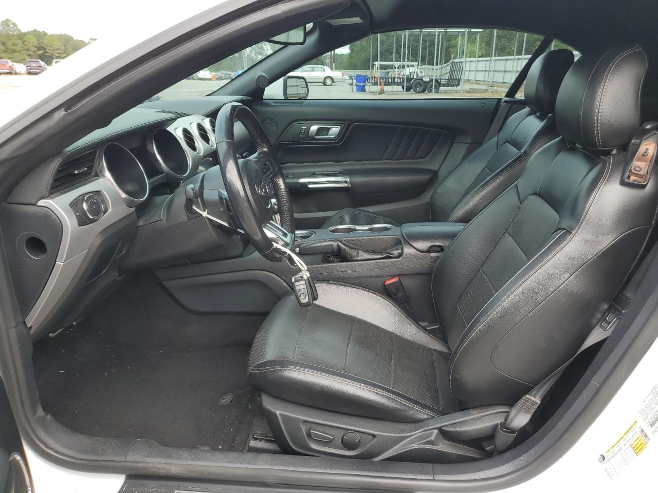 2020 Ford Mustang VIN: 1FATP8UH1L5131605 Lot: 84627845