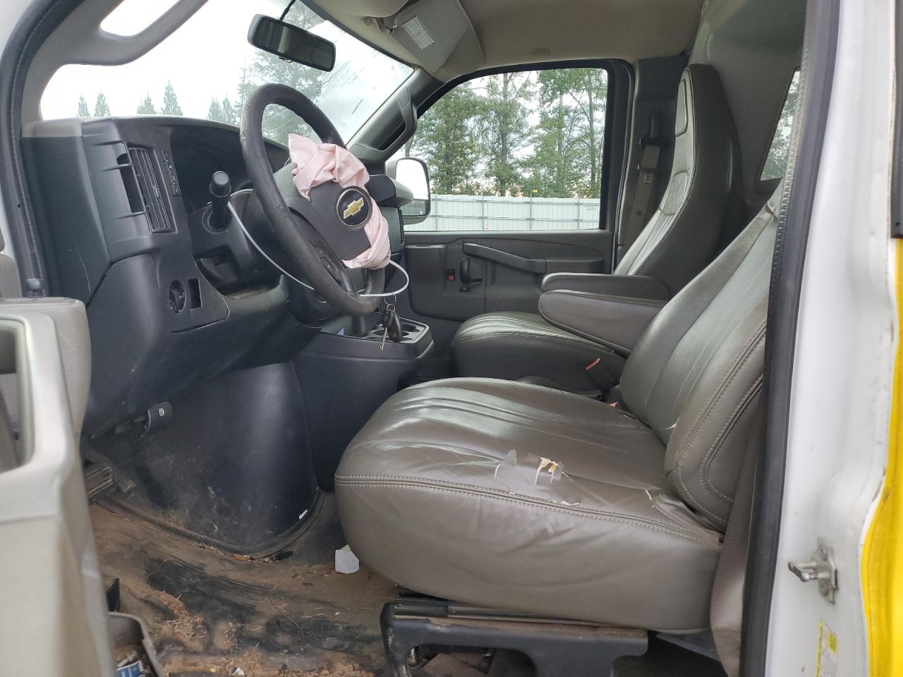 2016 Chevrolet Express G2500 VIN: 1GCWGAFF5G1329160 Lot: 80994615