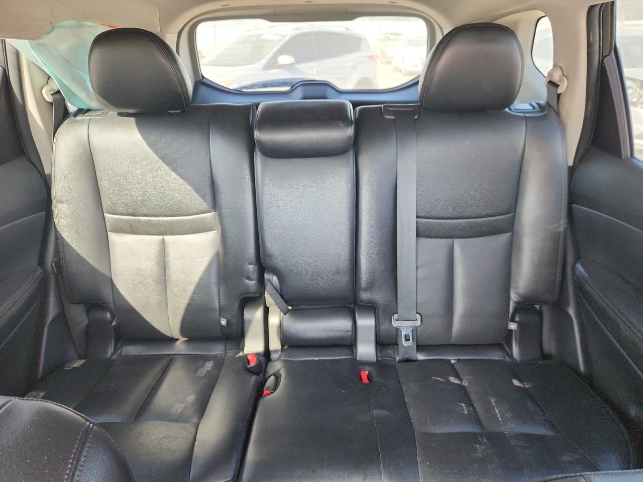 2017 Nissan Rogue S VIN: 5N1AT2MT1HC881079 Lot: 81924735