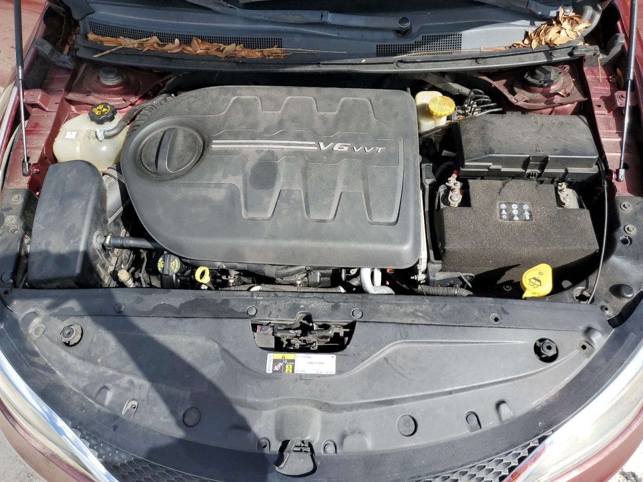 2015 Chrysler 200 C VIN: 1C3CCCEGXFN583298 Lot: 84180055