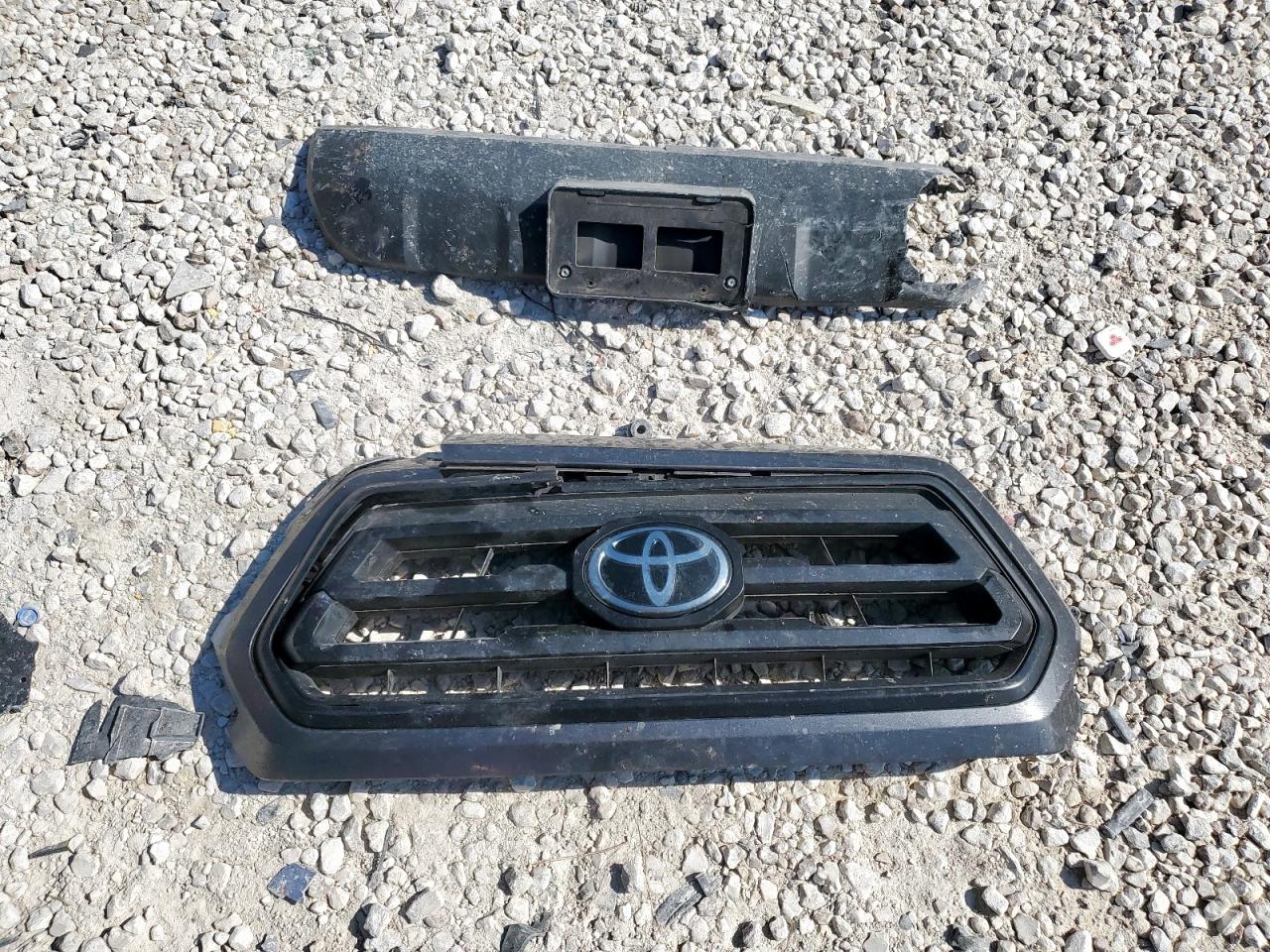 2022 Toyota Tacoma Double Cab VIN: 3TYCZ5AN5NT081600 Lot: 84632475