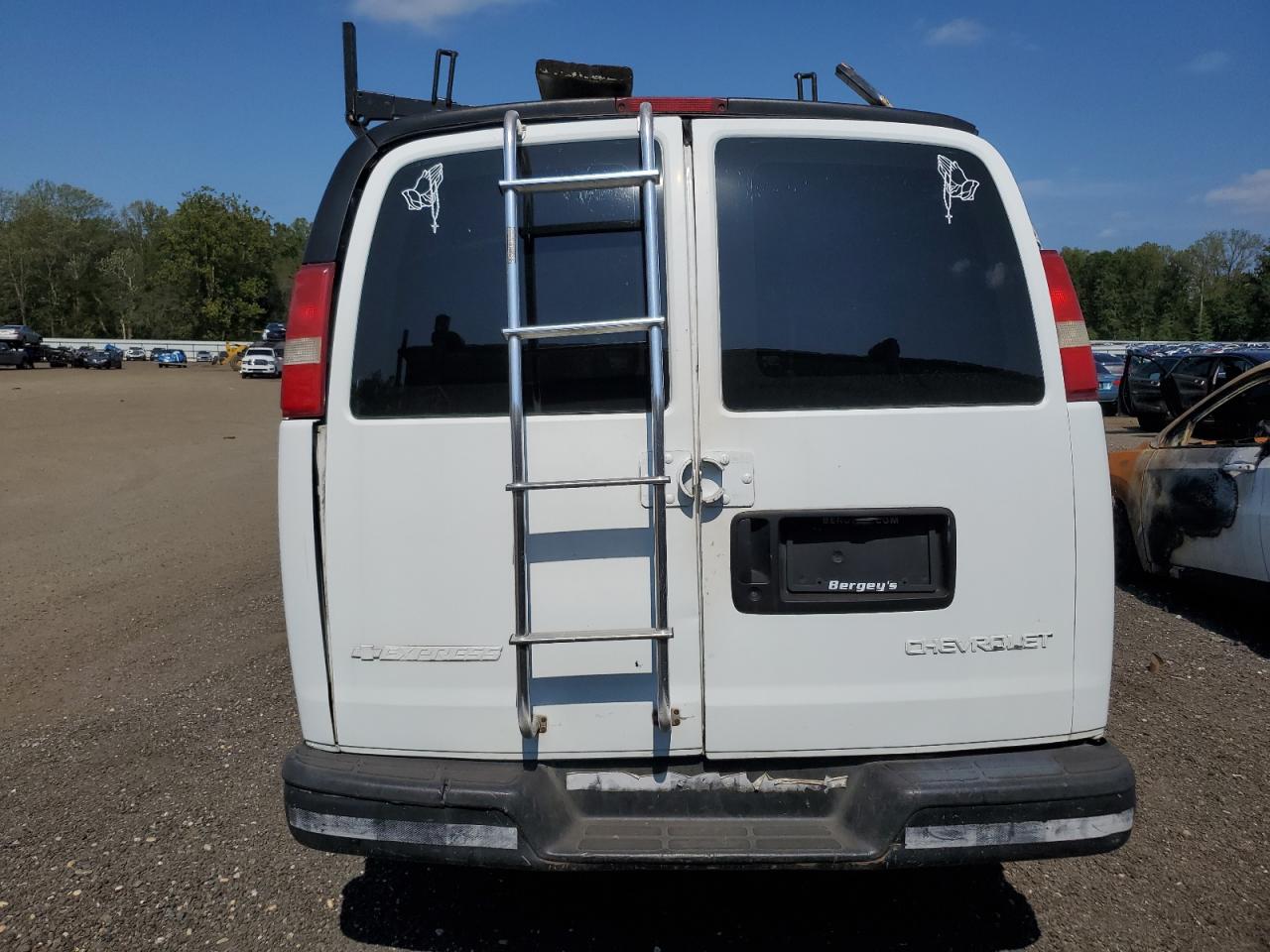 2005 Chevrolet Express G2500 VIN: 1GCGG25V351169733 Lot: 70216005