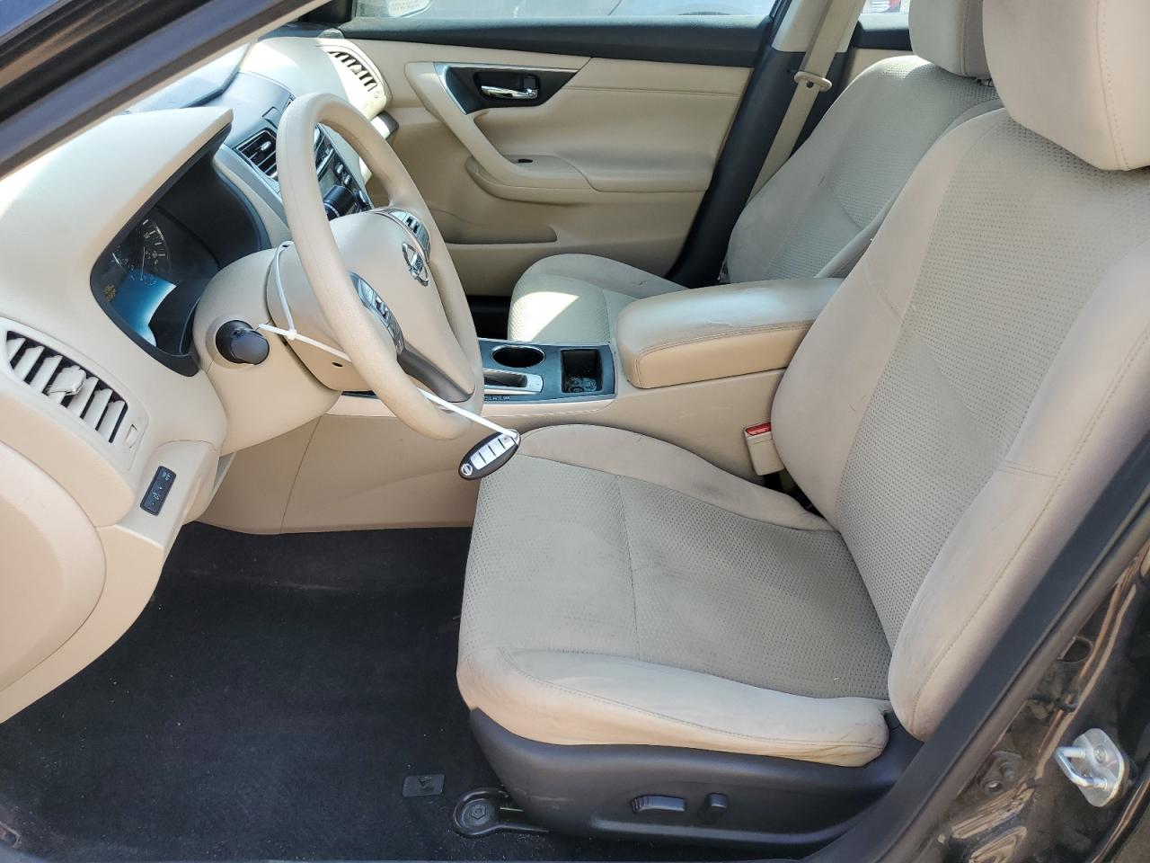 2015 Nissan Altima 2.5 VIN: 1N4AL3AP0FC570070 Lot: 80194255