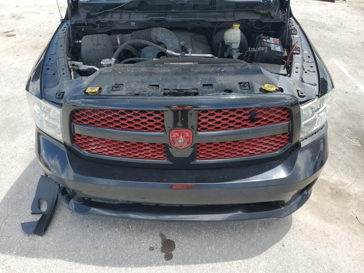 2015 Ram 1500 St VIN: 3C6JR6AT2FG612184 Lot: 70511855