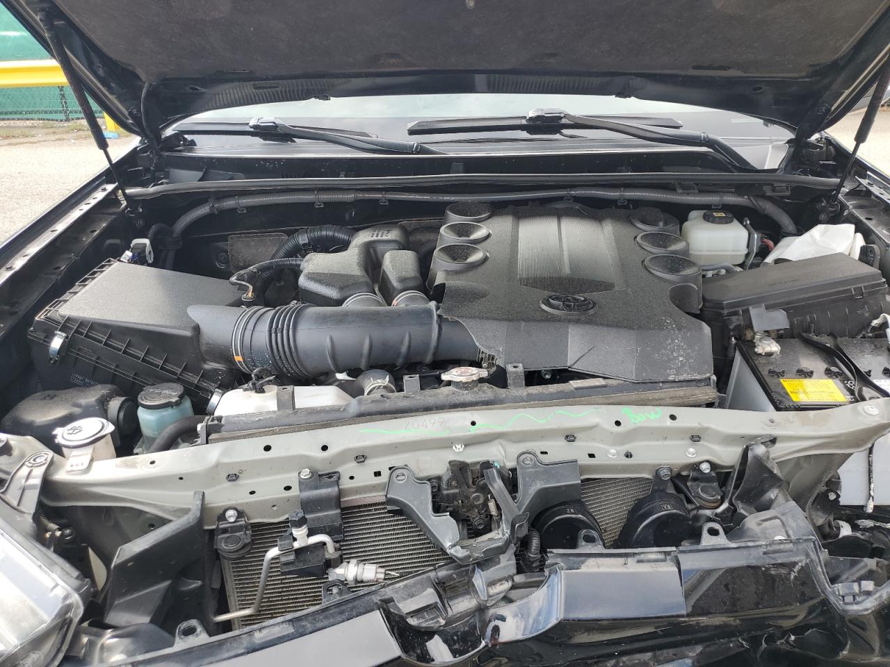 2022 Toyota 4Runner Sr5/Sr5 Premium VIN: JTENU5JRXN6062705 Lot: 80586165