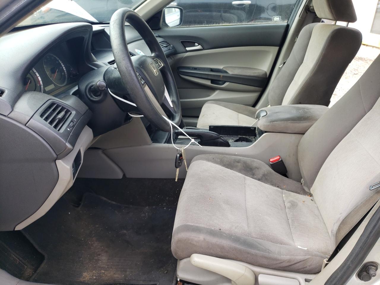 2010 Honda Accord Lx VIN: 1HGCP2F3XAA172359 Lot: 82043085