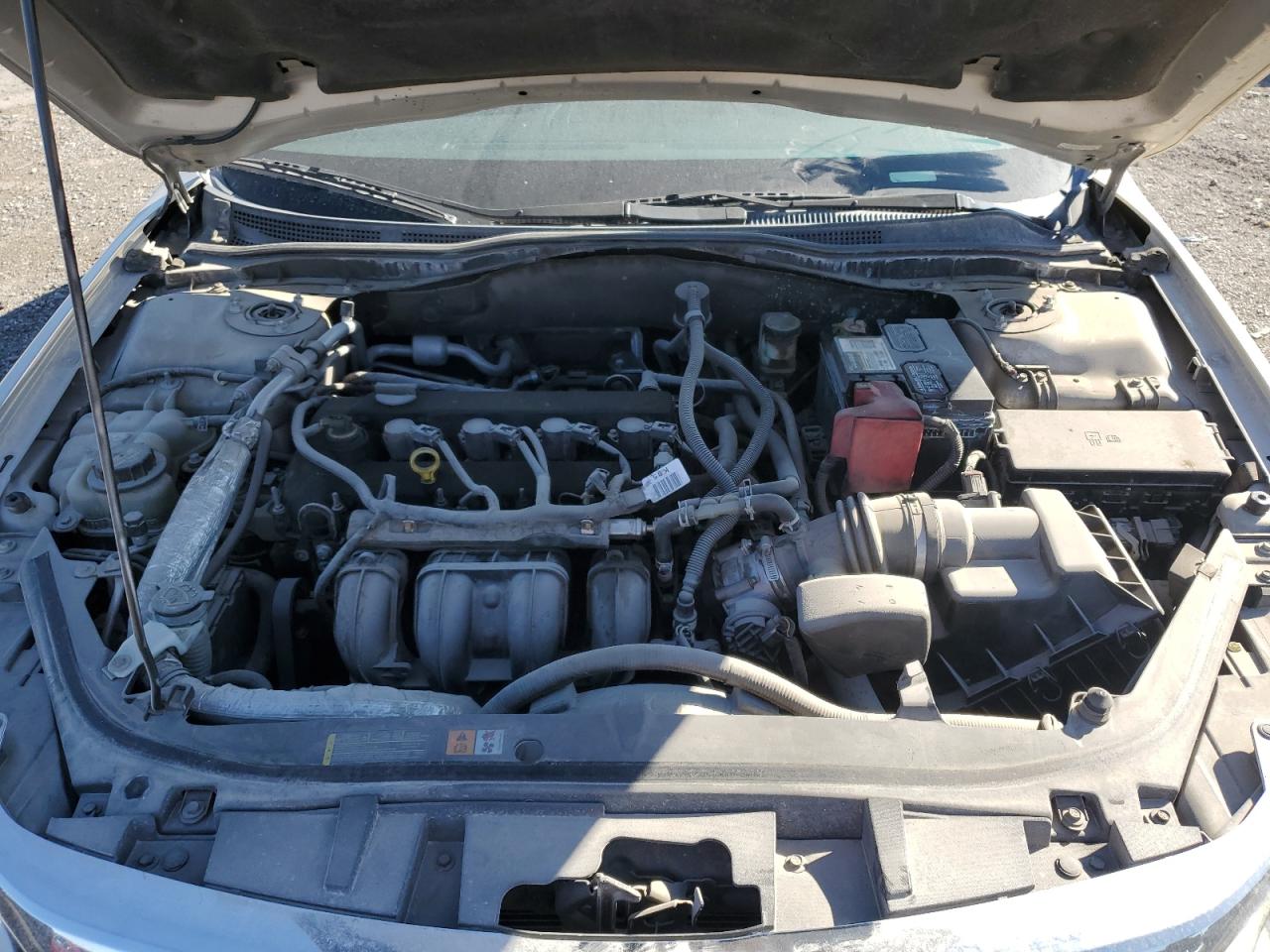 2010 Ford Fusion Se VIN: 3FAHP0HA6AR355953 Lot: 83834145