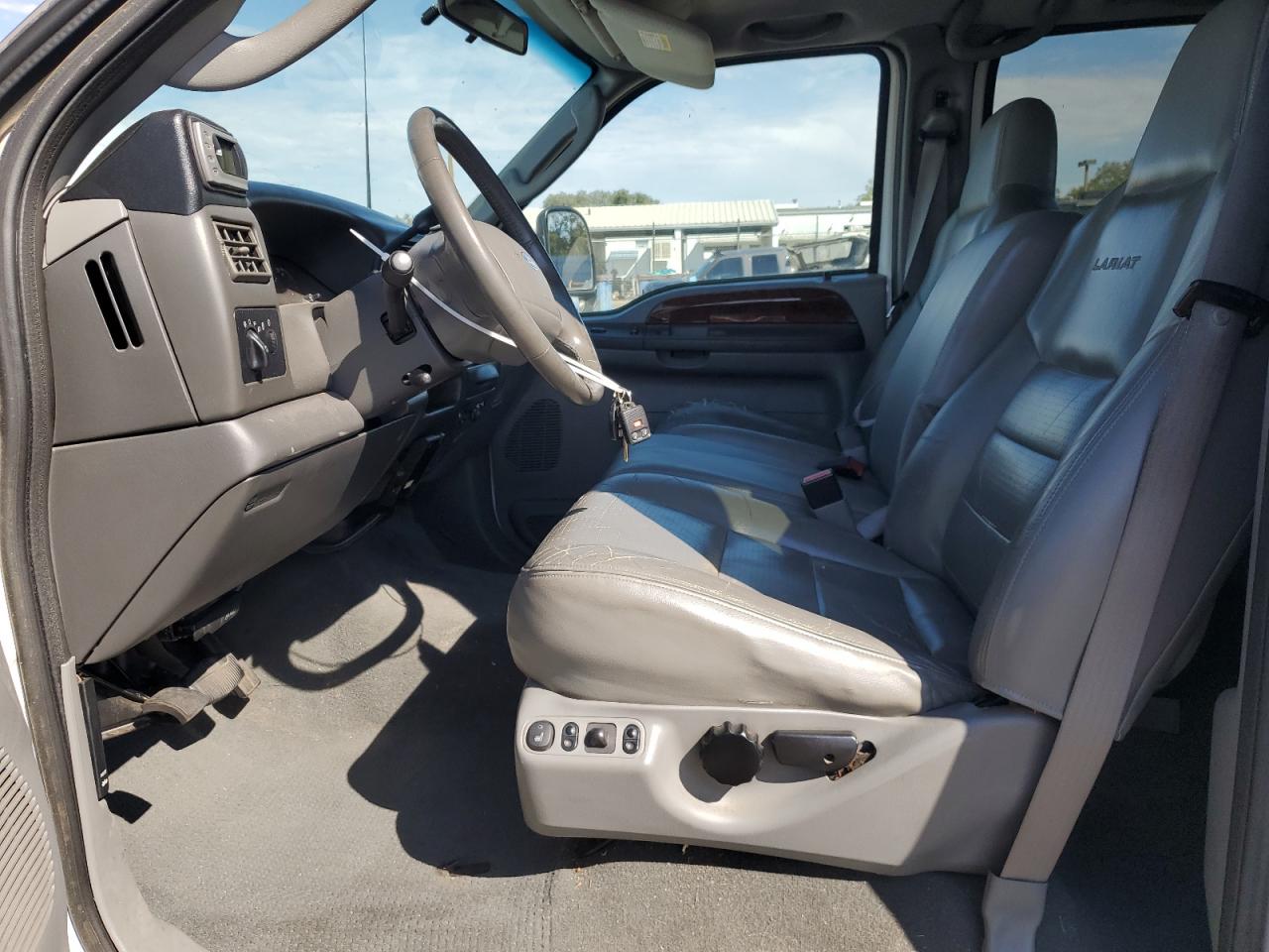 2003 Ford F250 Super Duty VIN: 1FTNW21F03EB11383 Lot: 83910095