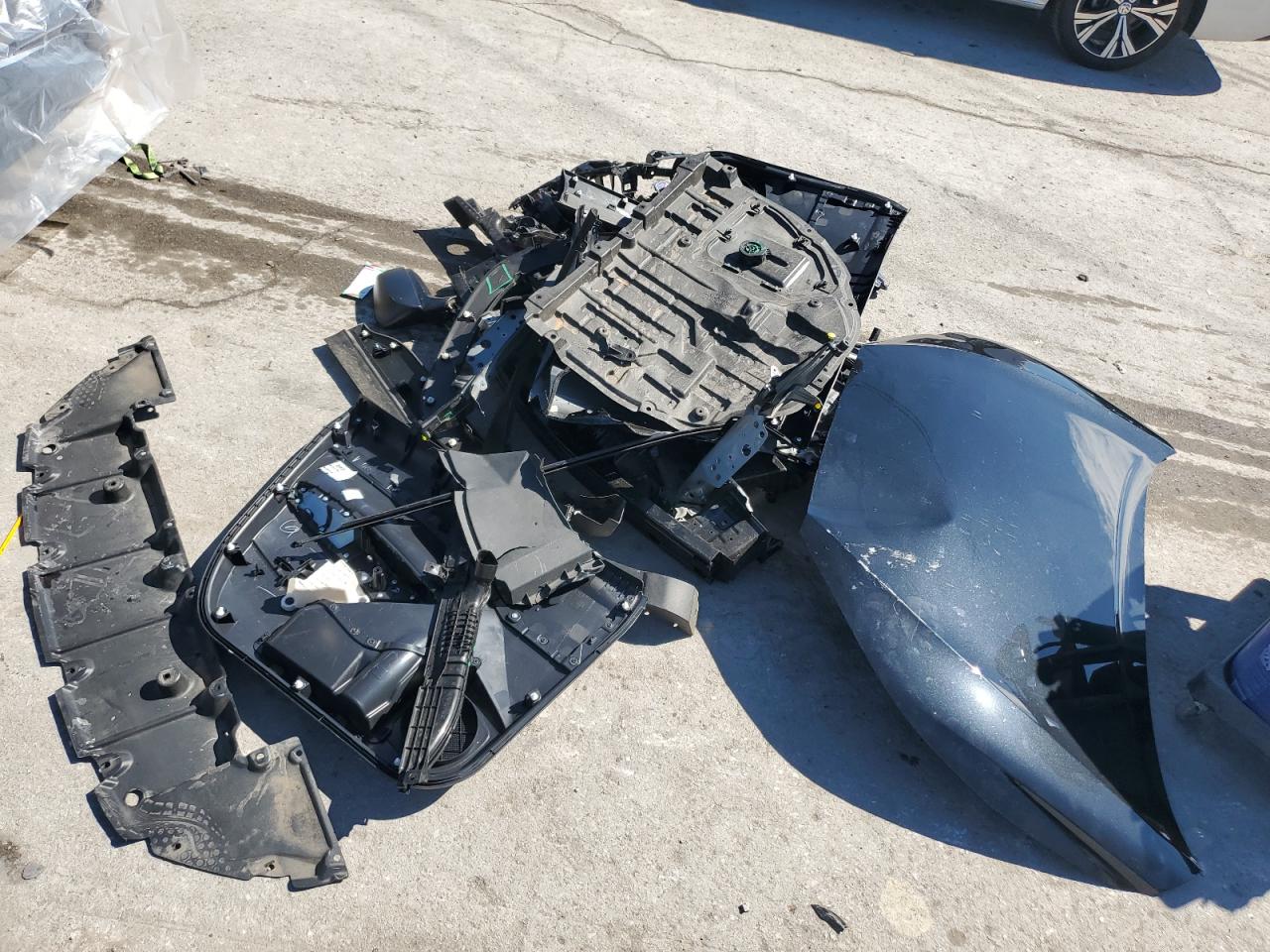 2025 Toyota Corolla Cross Se VIN: 7MUFBABG1SV073579 Lot: 84355305