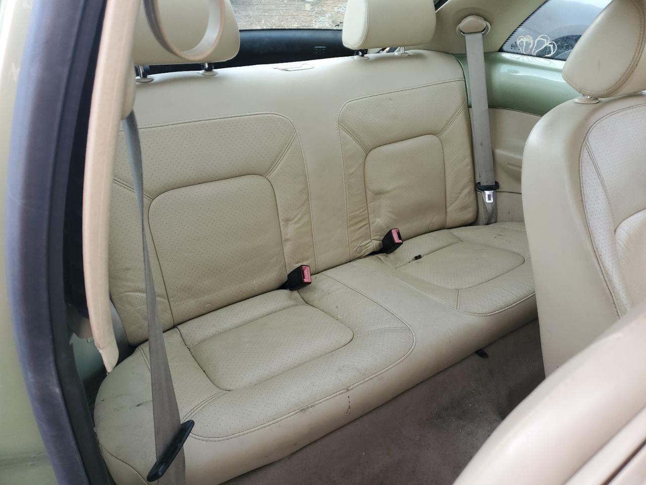 2006 Volkswagen New Beetle 2.5L Option Package 2 VIN: 3VWSW31C26M406124 Lot: 84704145