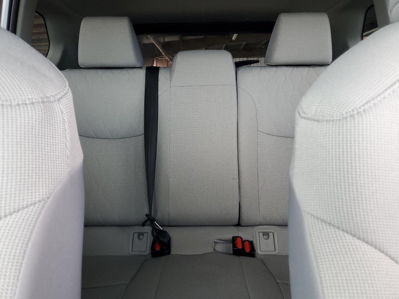 2025 Toyota Corolla Cross Le VIN: 7MUCAABG0SV126777 Lot: 80926995