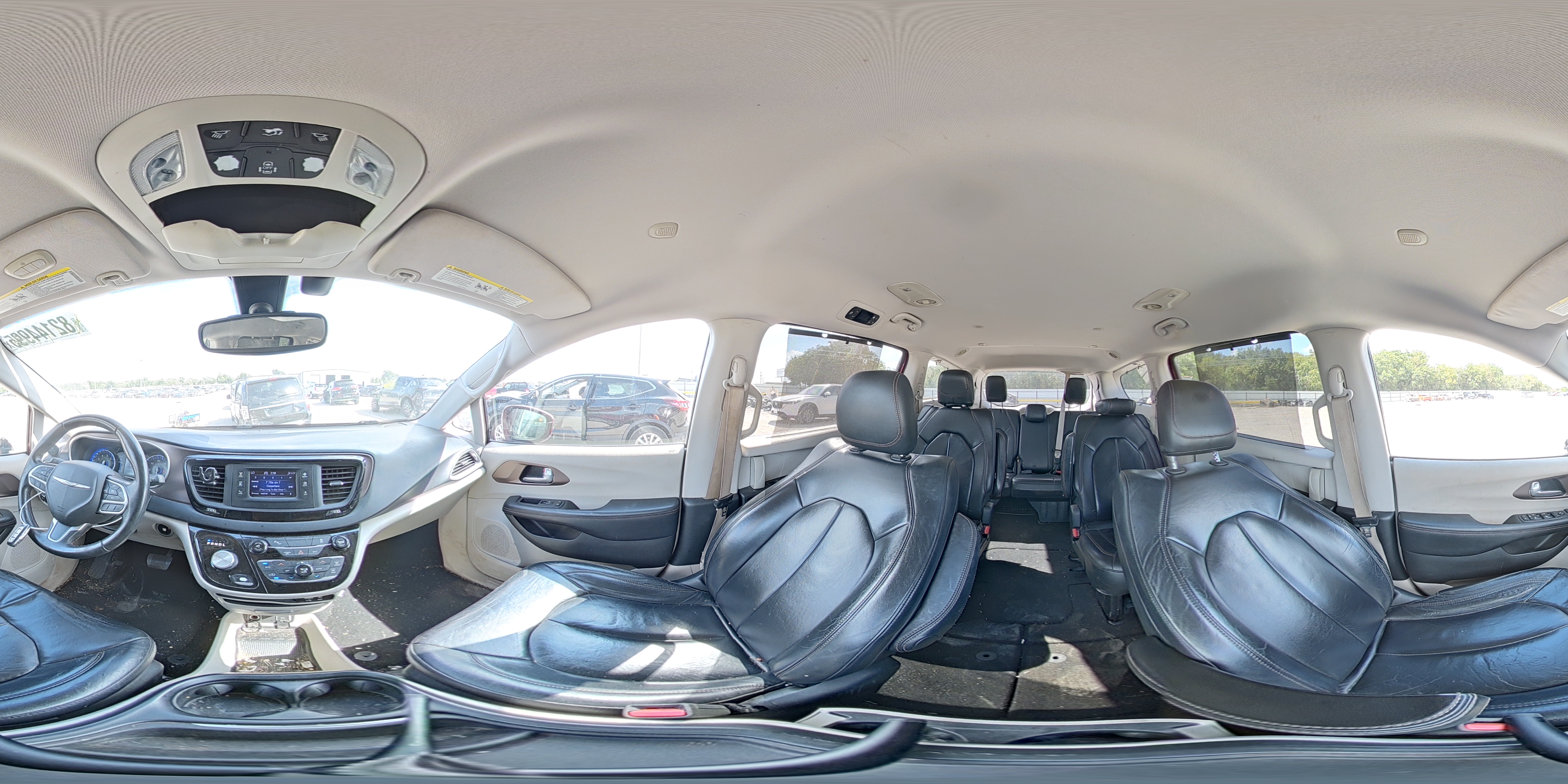 2017 Chrysler Pacifica Touring L VIN: 2C4RC1BG1HR613163 Lot: 82144995