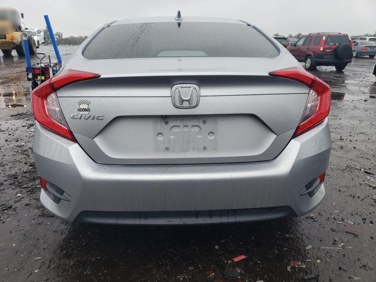 2018 Honda Civic Ex VIN: 2HGFC2F72JH513976 Lot: 80966195