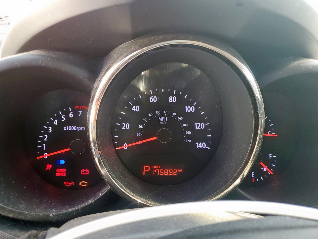 2010 Kia Soul + VIN: KNDJT2A22A7102366 Lot: 80332035