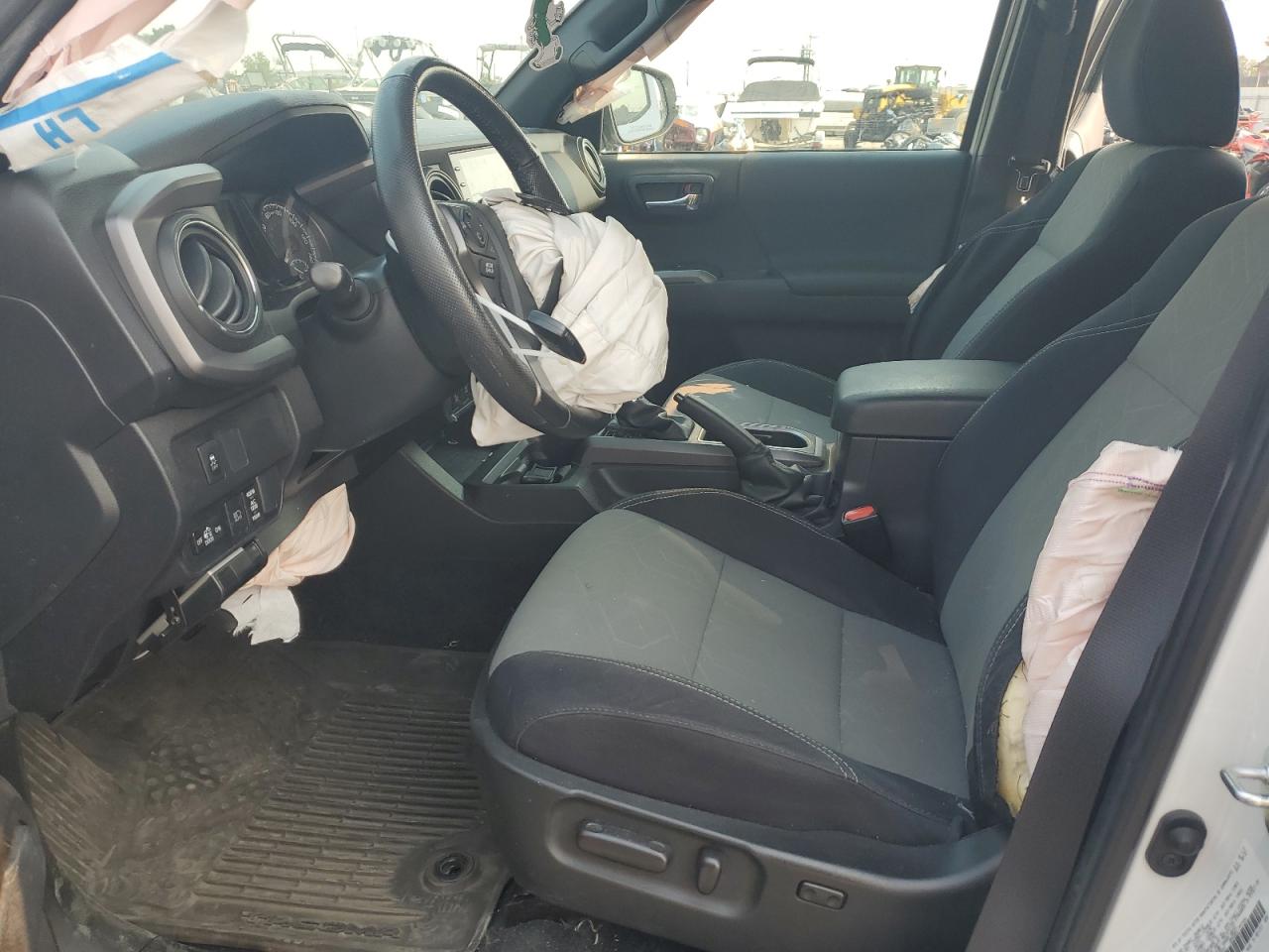 2022 Toyota Tacoma Double Cab VIN: 3TYCZ5AN3NT098458 Lot: 71894725