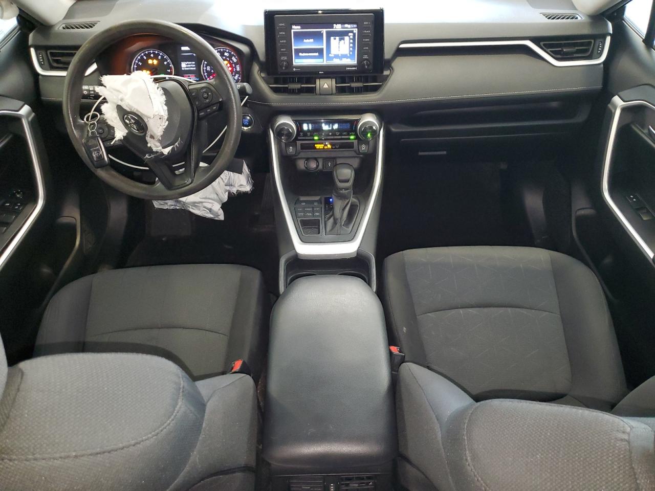 2020 Toyota Rav4 Xle VIN: 2T3P1RFV3LC099756 Lot: 82152735