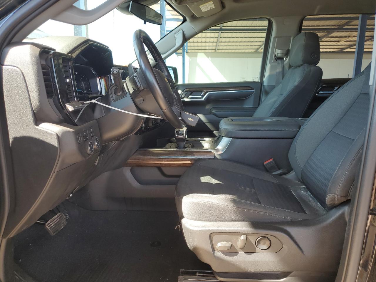 2022 Chevrolet Silverado K1500 Lt VIN: 1GCUDDED0NZ584721 Lot: 82164045