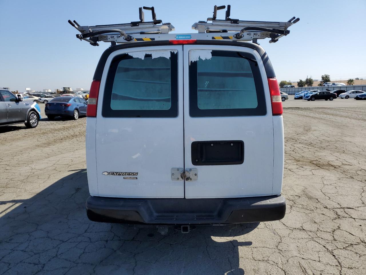 2014 Chevrolet Express G2500 VIN: 1GCWGFCA3E1206816 Lot: 81781175