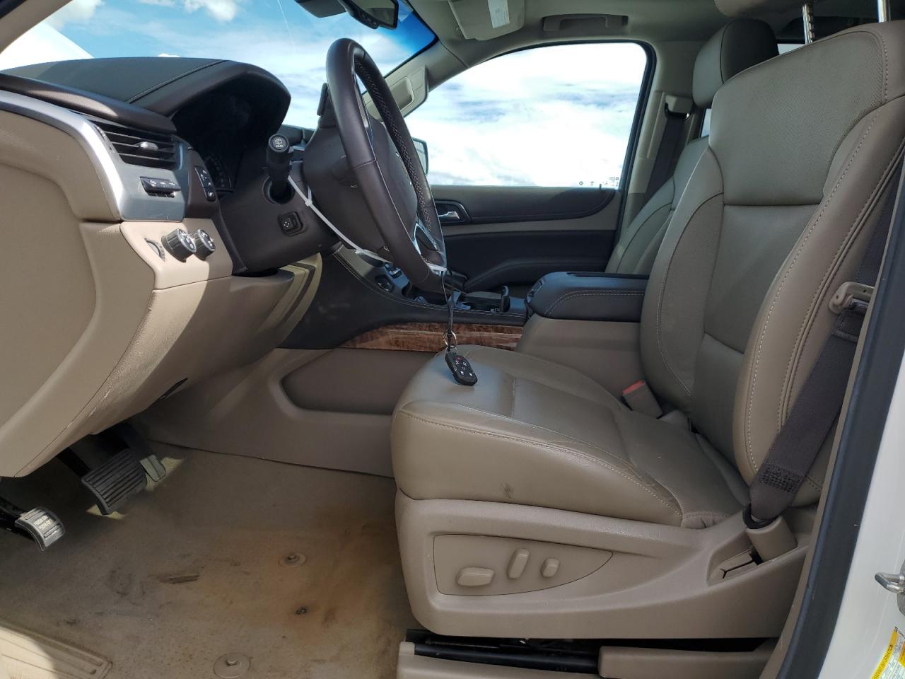 2019 Chevrolet Suburban K1500 Premier VIN: 1GNSKJKCXKR149313 Lot: 84795425