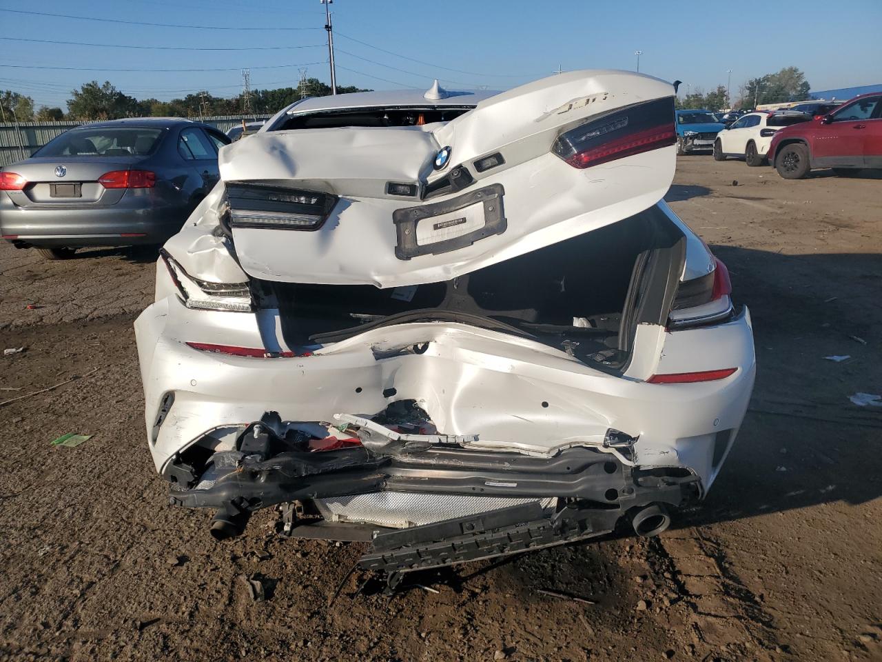 2021 BMW 330E VIN: 3MW5P7J0XM8C00725 Lot: 84235065