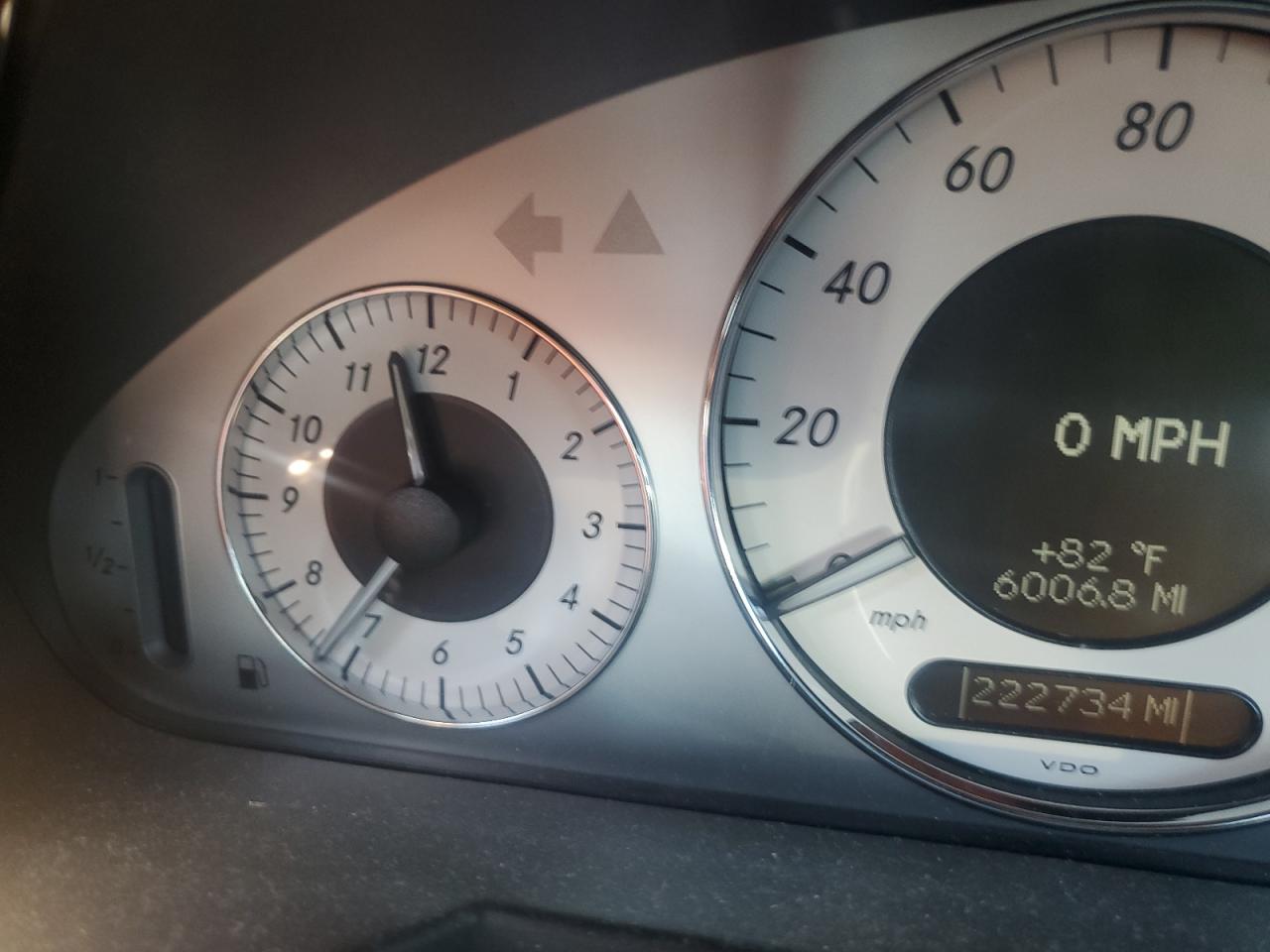 WDBUF90XX7B168002 2007 Mercedes-Benz E 550 4Matic