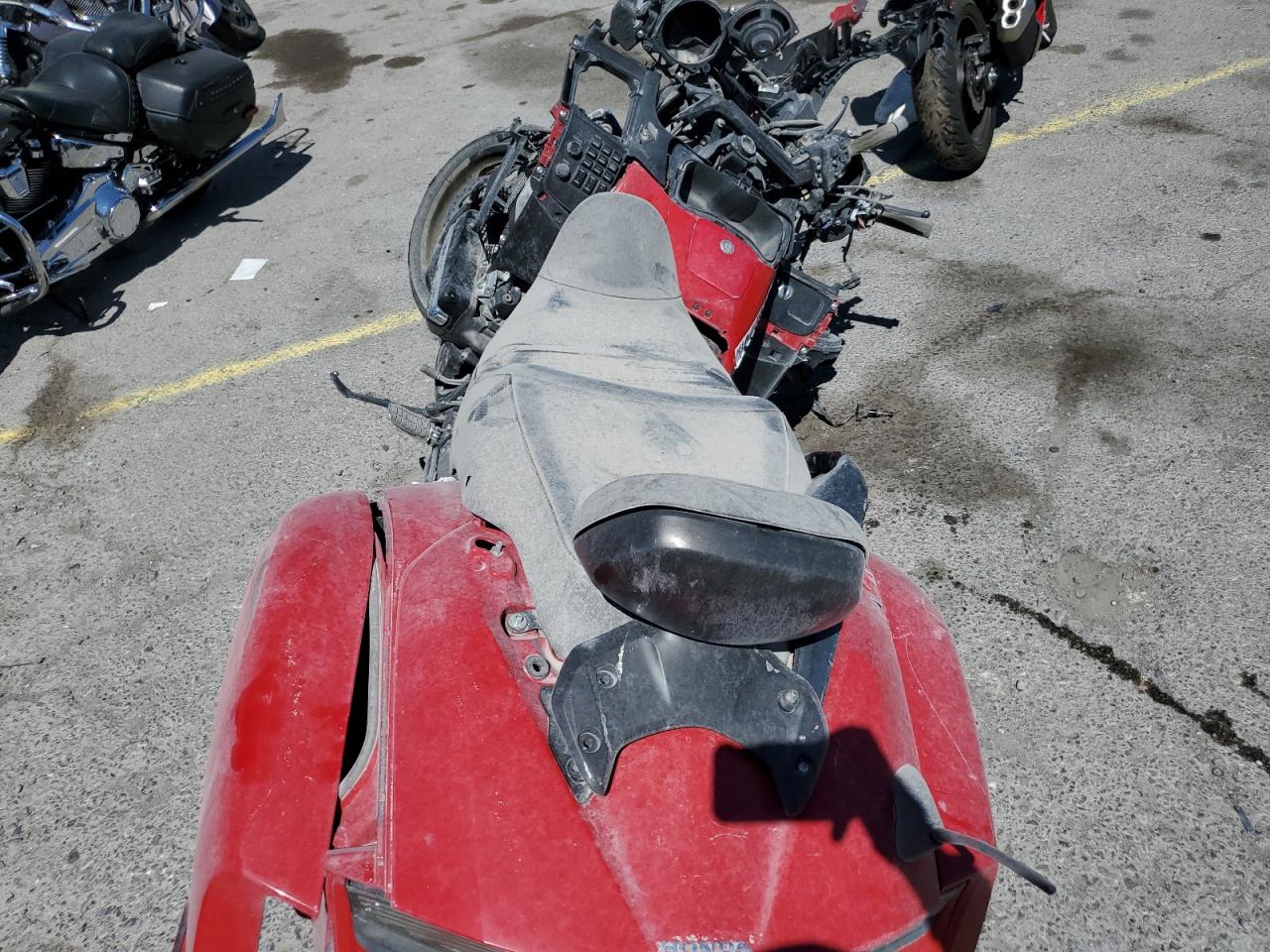 2013 Honda Gl1800 B VIN: JH2SC6818DK000622 Lot: 81108725