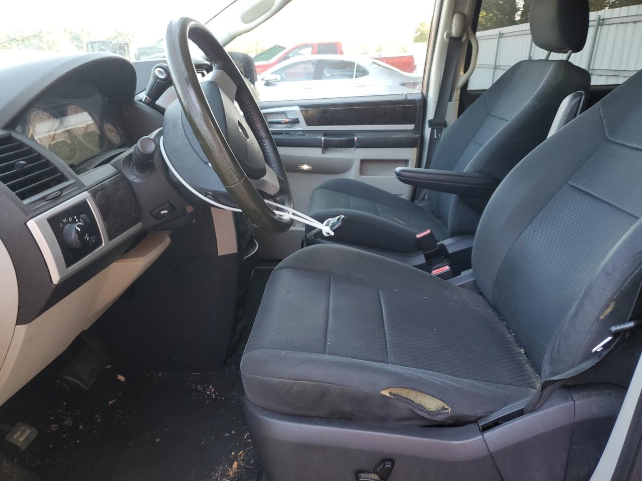 2010 Dodge Grand Caravan Sxt VIN: 2D4RN5D15AR116636 Lot: 82057245