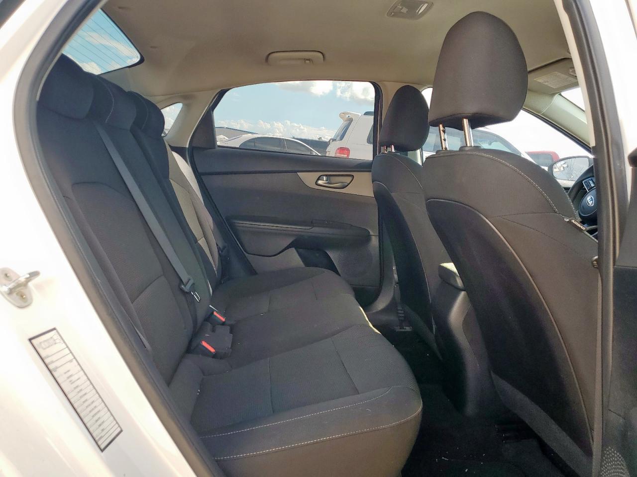 2019 Kia Forte Fe VIN: 3KPF24AD9KE051696 Lot: 81558185