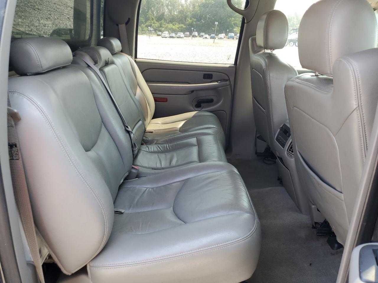 2004 GMC Sierra C2500 Heavy Duty VIN: 1GTHC23114F148817 Lot: 81288185