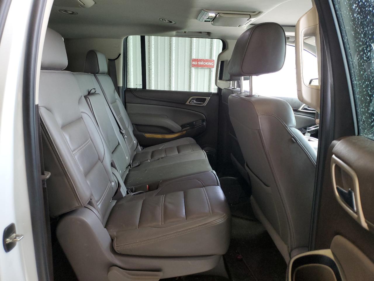 2017 GMC Yukon Xl Denali VIN: 1GKS2HKJ2HR244400 Lot: 80612595