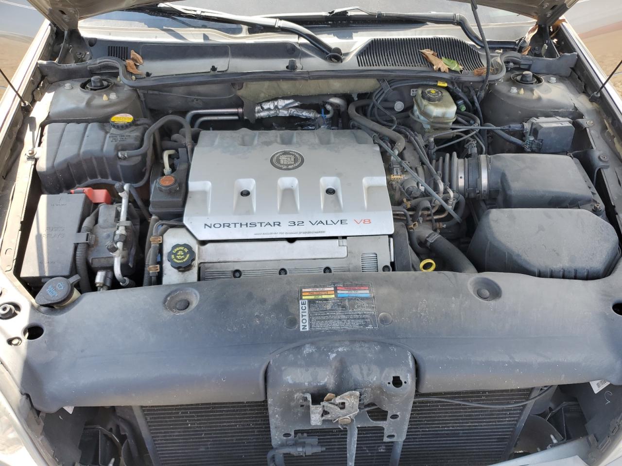 2000 Cadillac Deville VIN: 1G6KD54Y5YU293475 Lot: 81501775