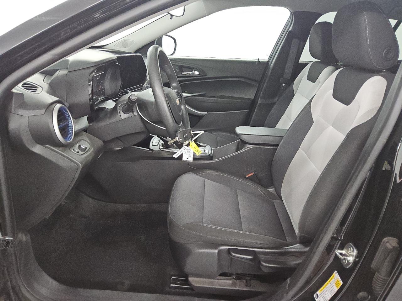 2024 Chevrolet Trax Ls VIN: KL77LFE27RC137593 Lot: 69935515