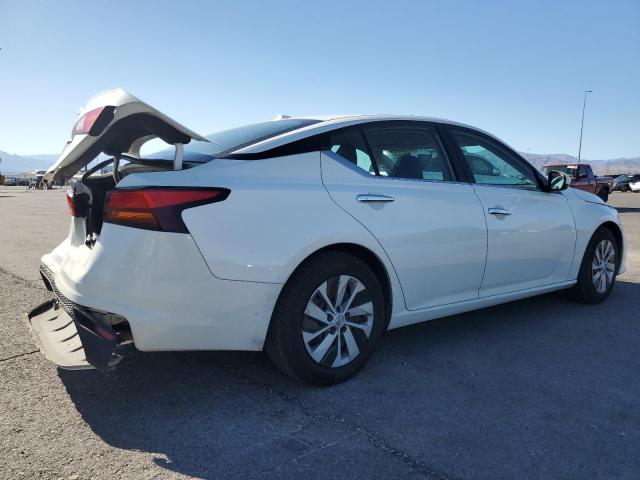  NISSAN ALTIMA 2019 Белы