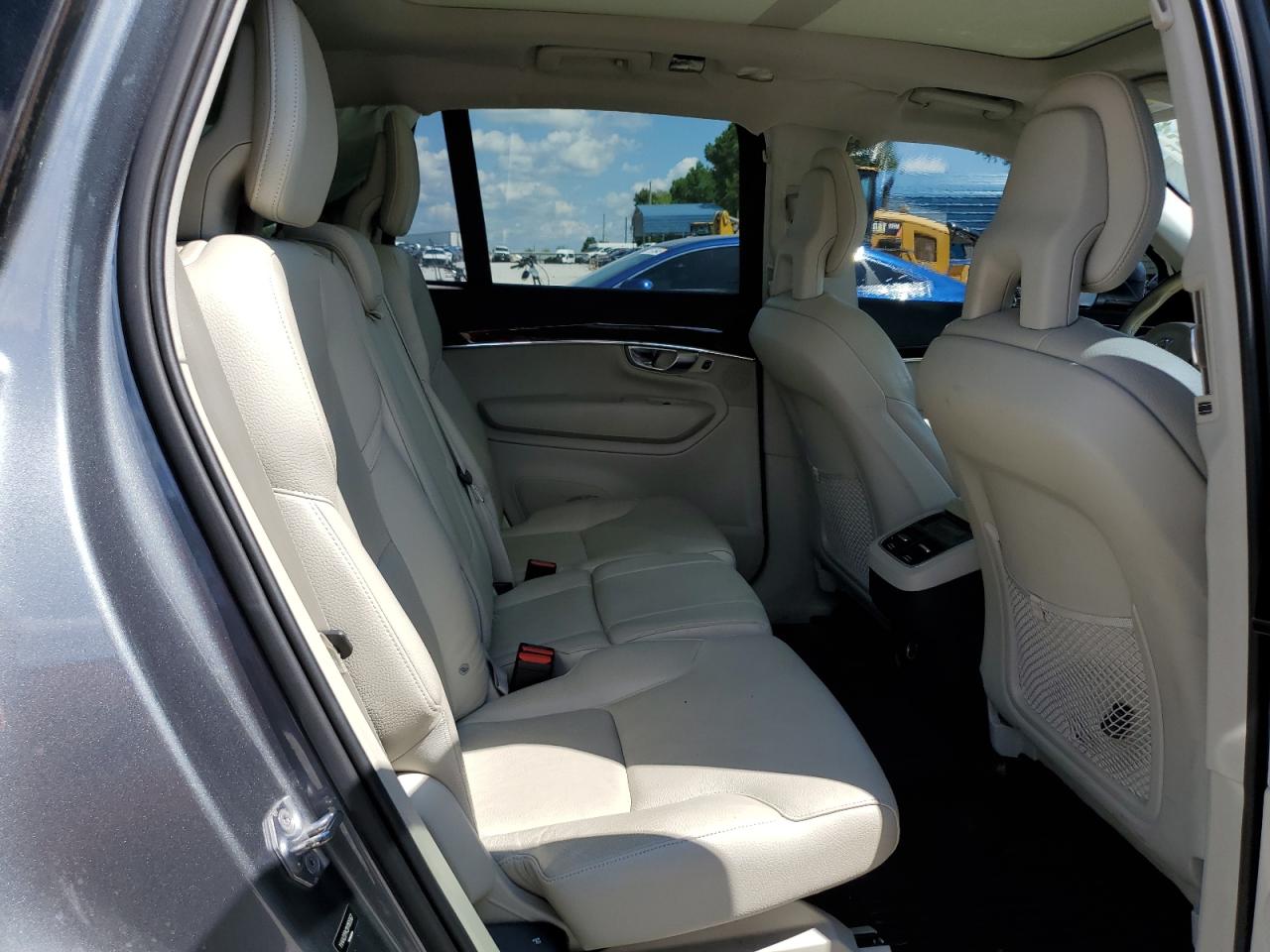 2017 Volvo Xc90 T6 VIN: YV4A22PK2H1165567 Lot: 71497785