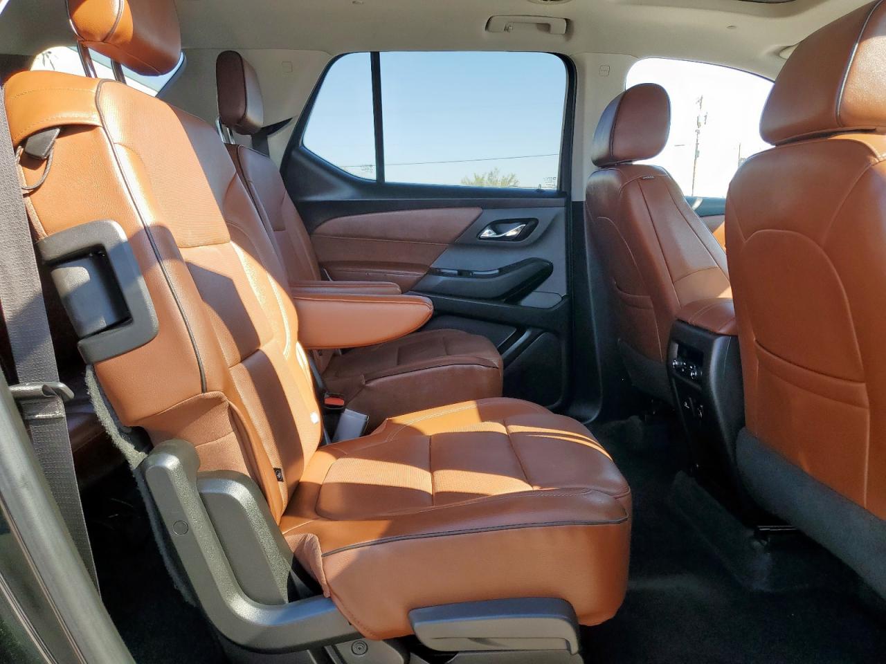 2018 Chevrolet Traverse High Country VIN: 1GNEVKKW7JJ100684 Lot: 82176925