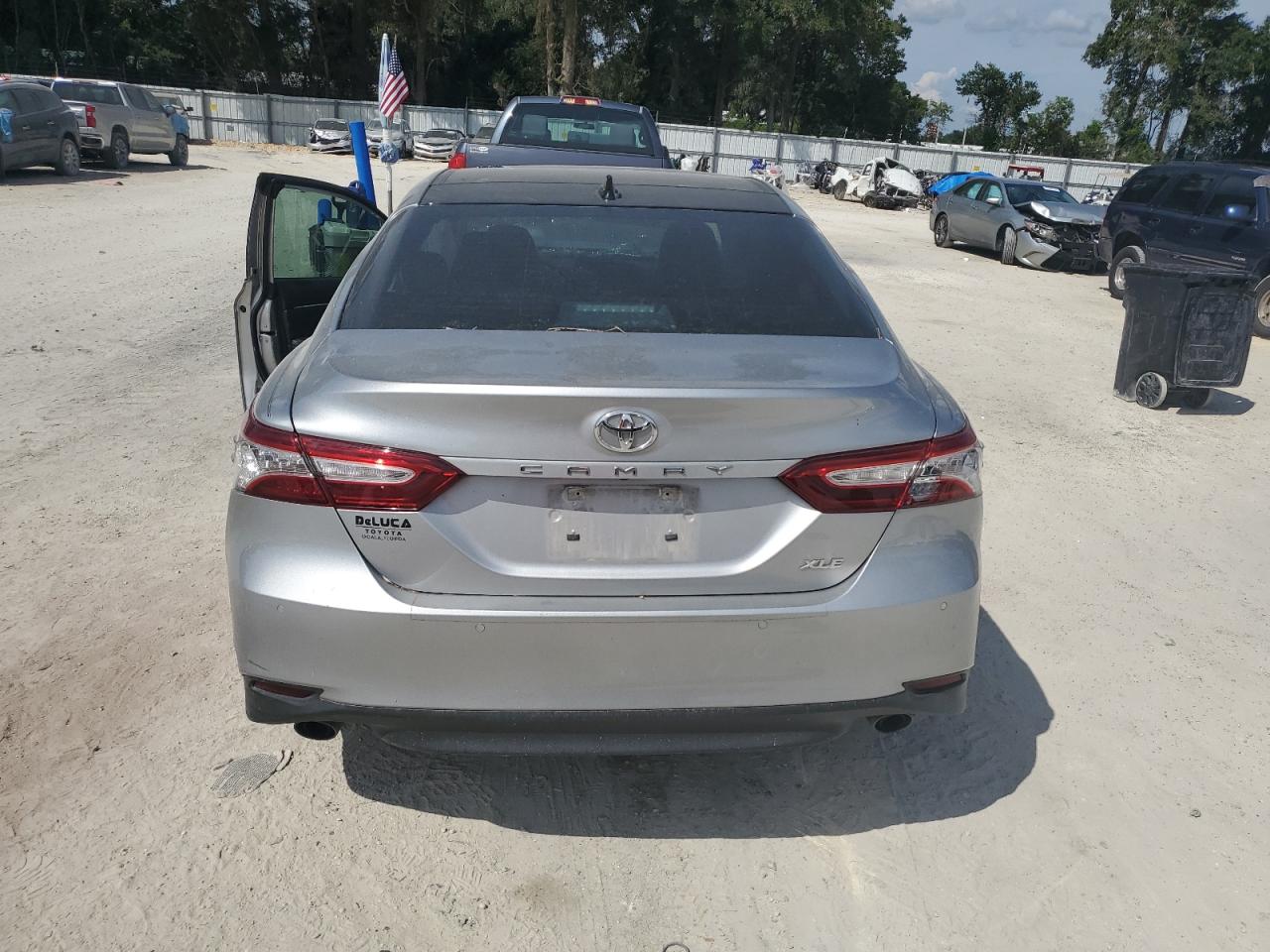 2020 Toyota Camry Xle VIN: 4T1FZ1AK2LU038862 Lot: 81116475