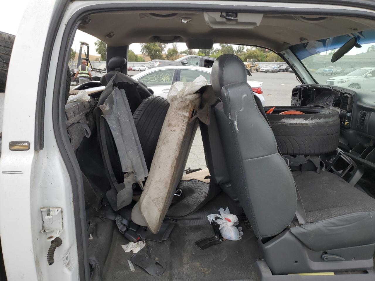 2001 Chevrolet Silverado K1500 VIN: 2GCEK19V811109705 Lot: 81818065