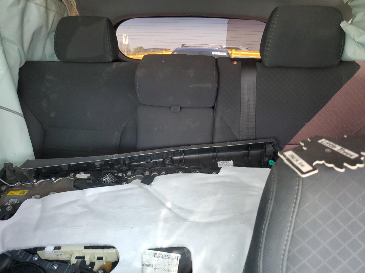 2018 Kia Sorento Lx VIN: 5XYPG4A50JG394266 Lot: 84610365