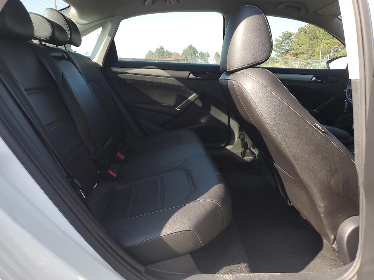 2022 Volkswagen Passat Se VIN: 1VWSA7A38NC007904 Lot: 81553975