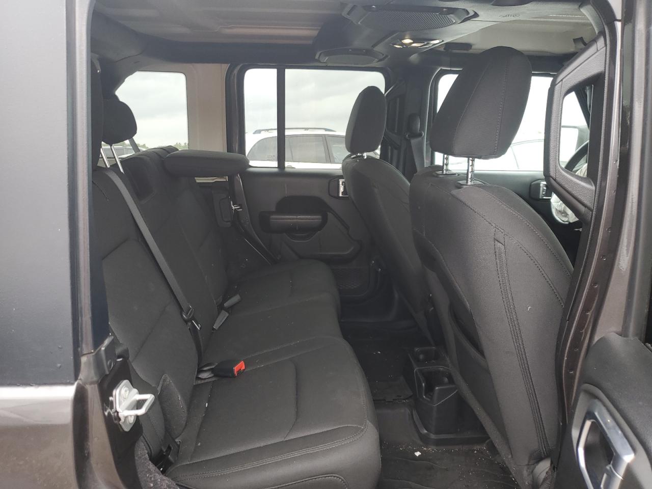 2021 Jeep Wrangler Unlimited Sport VIN: 1C4HJXDG0MW788118 Lot: 70630625