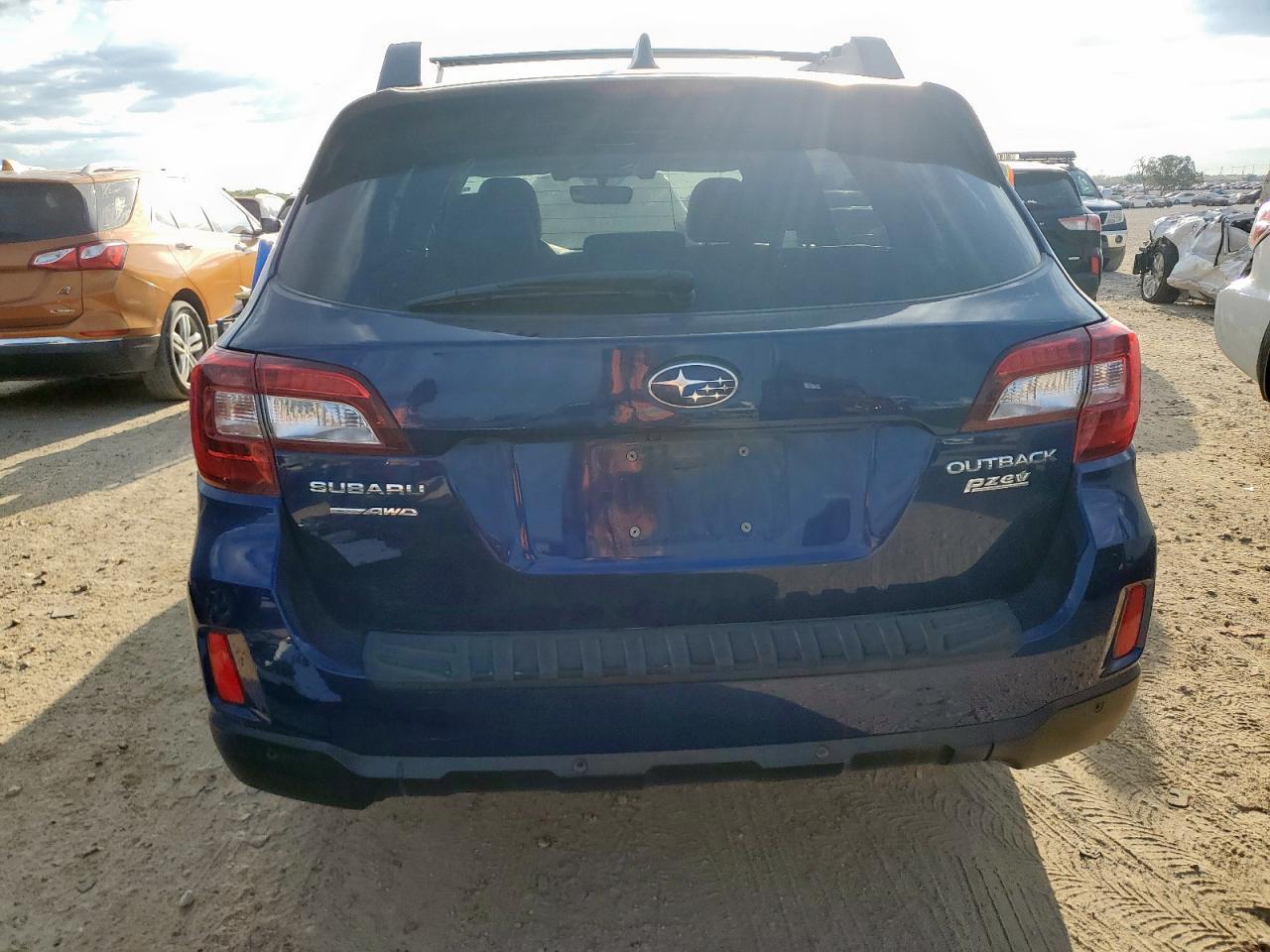 2017 Subaru Outback 2.5I Limited VIN: 4S4BSANC1H3229692 Lot: 81507145