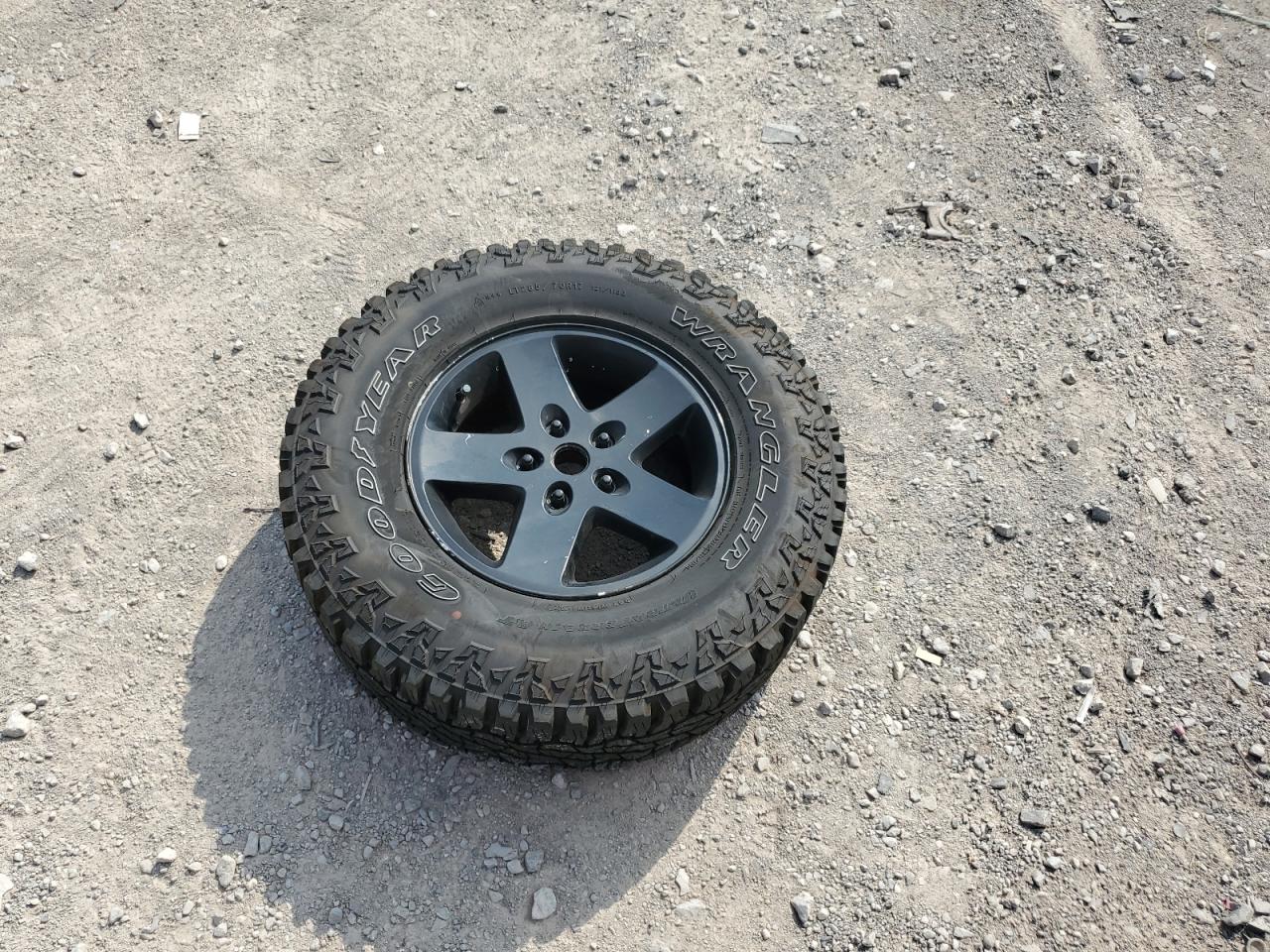 2016 Jeep Wrangler Unlimited Sport VIN: 1C4BJWDG5GL311934 Lot: 80892885