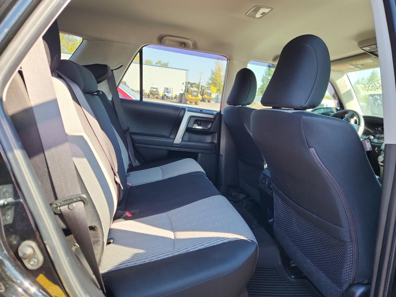 2021 Toyota 4Runner Sr5/Sr5 Premium VIN: JTEMU5JR6M5914239 Lot: 82064655