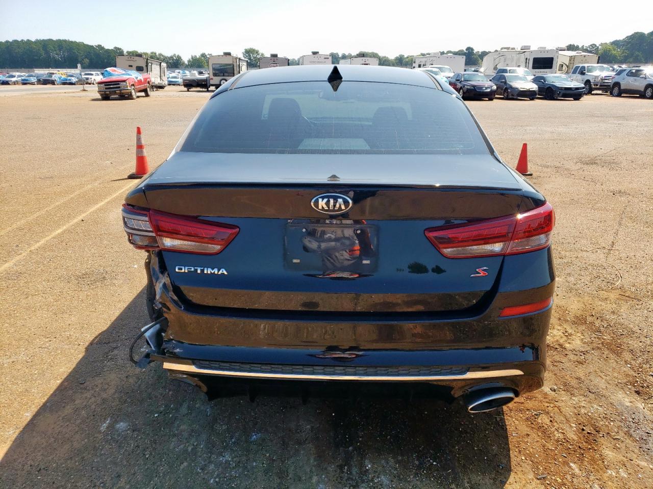2019 Kia Optima Lx VIN: 5XXGT4L33KG280131 Lot: 80335245
